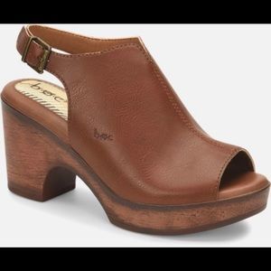 b.ø.c. by Born Sheila Clog Sandals